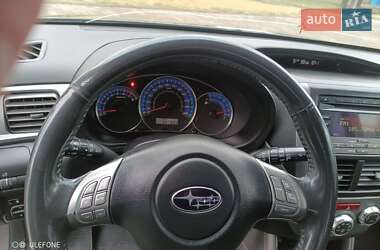 Внедорожник / Кроссовер Subaru Forester 2008 в 