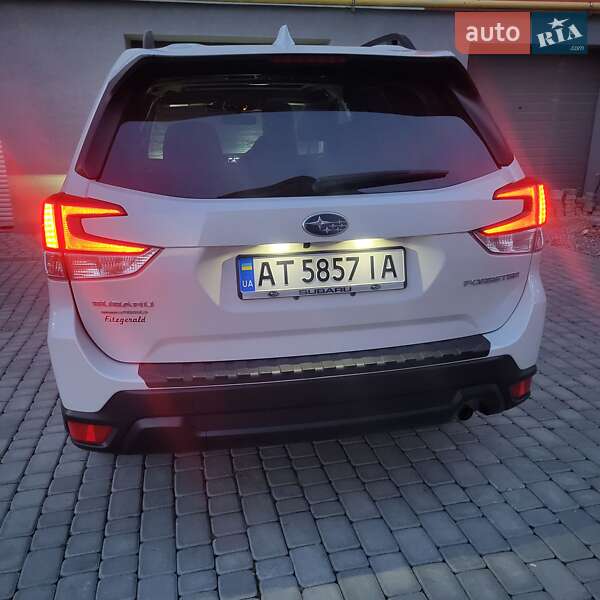 Внедорожник / Кроссовер Subaru Forester 2021 в Ивано-Франковске