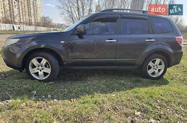Внедорожник / Кроссовер Subaru Forester 2010 в 