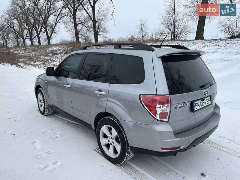 Внедорожник / Кроссовер Subaru Forester 2009 в Ромнах