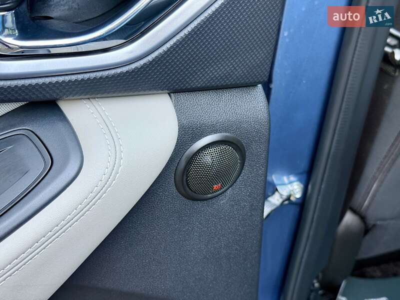 Позашляховик / Кросовер Subaru Forester 2020 в Києві