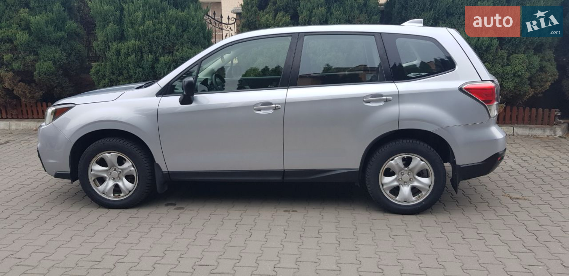 2017 Subaru Forester - мініатюра 4