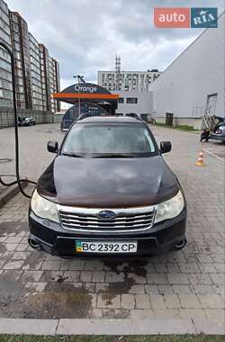 Внедорожник / Кроссовер Subaru Forester 2008 в 