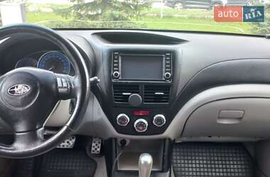 Внедорожник / Кроссовер Subaru Forester 2008 в 