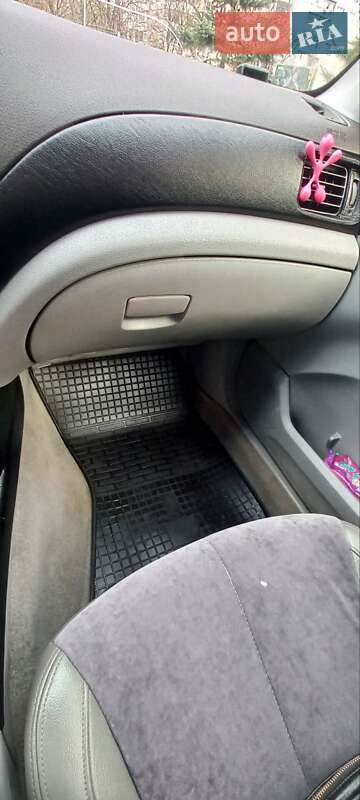 Внедорожник / Кроссовер Subaru Forester 2008 в Львове