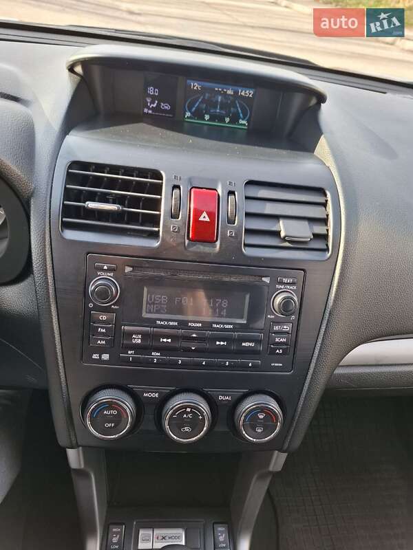 Внедорожник / Кроссовер Subaru Forester 2013 в Одессе