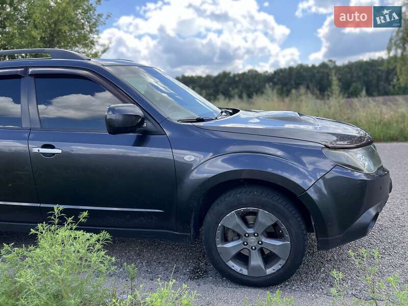 Внедорожник / Кроссовер Subaru Forester 2008 в Киеве