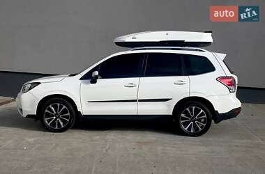 Внедорожник / Кроссовер Subaru Forester 2018 в 