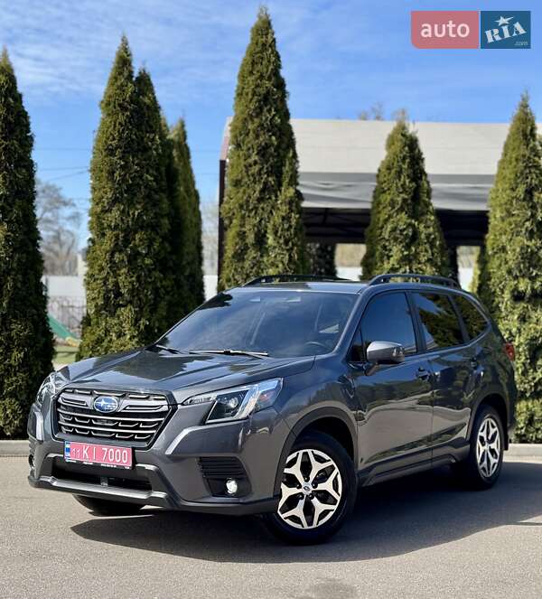 Внедорожник / Кроссовер Subaru Forester 2023 в 