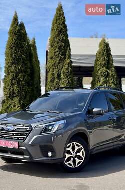 Внедорожник / Кроссовер Subaru Forester 2023 в 