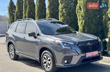 Внедорожник / Кроссовер Subaru Forester 2023 в 