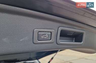 Внедорожник / Кроссовер Subaru Forester 2016 в 