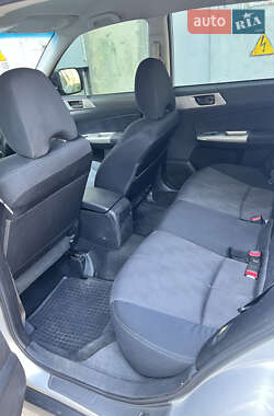 Внедорожник / Кроссовер Subaru Forester 2008 в 