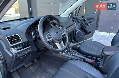 Внедорожник / Кроссовер Subaru Forester 2017 в 