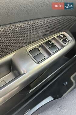 Позашляховик / Кросовер Subaru Forester 2011 в 