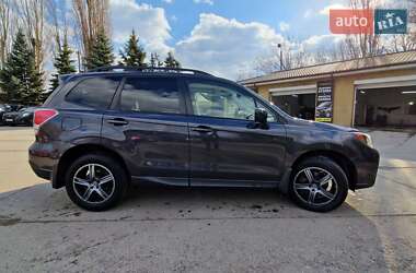 Внедорожник / Кроссовер Subaru Forester 2017 в 