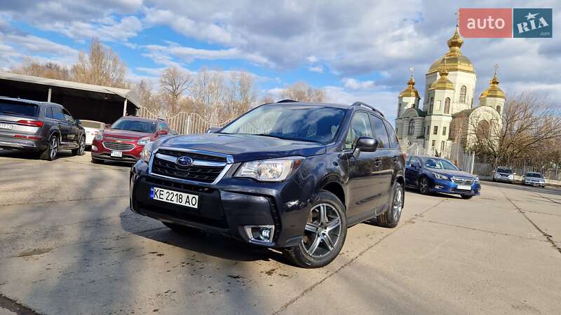 Внедорожник / Кроссовер Subaru Forester 2017 в 