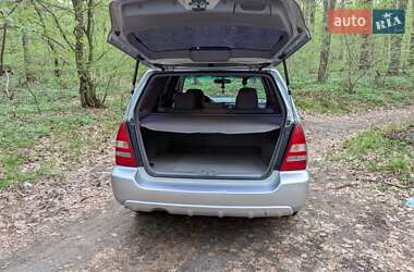 Позашляховик / Кросовер Subaru Forester 2005 в 