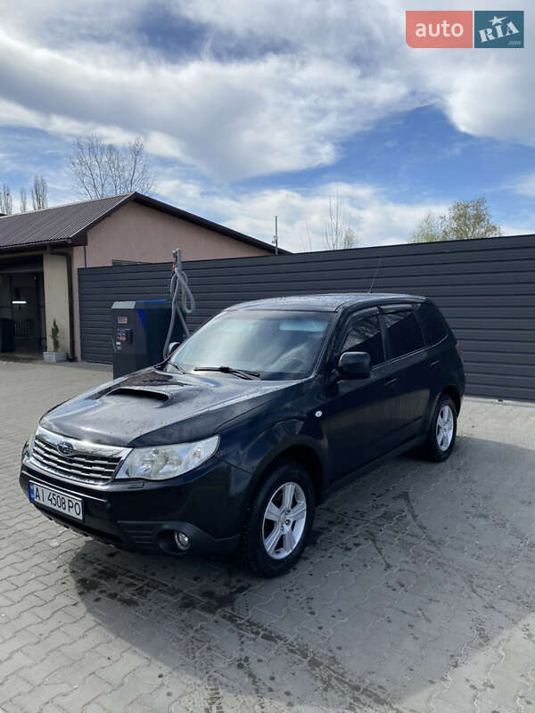 Внедорожник / Кроссовер Subaru Forester 2009 в Бородянке