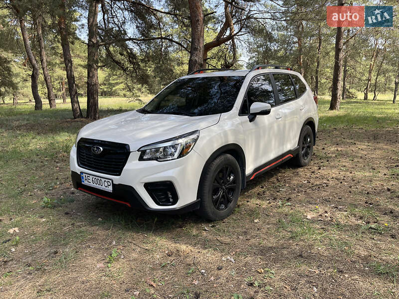 Позашляховик / Кросовер Subaru Forester 2019 в 