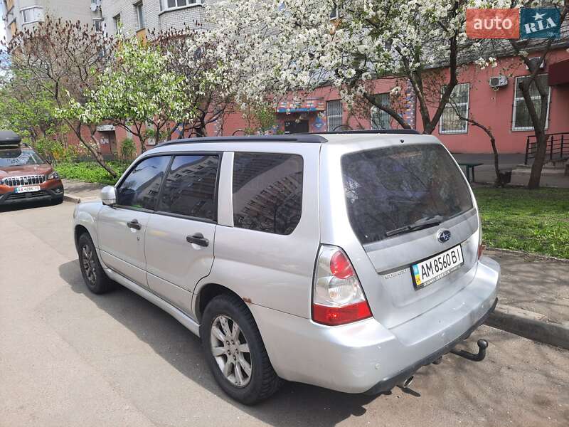 Внедорожник / Кроссовер Subaru Forester 2007 в Киеве