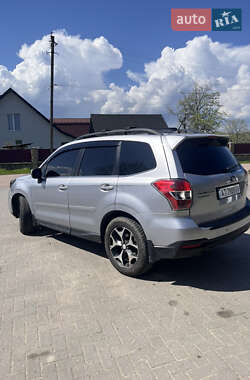Внедорожник / Кроссовер Subaru Forester 2013 в 