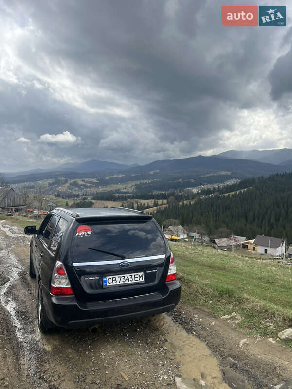 Позашляховик / Кросовер Subaru Forester 2006 в Чернігові
