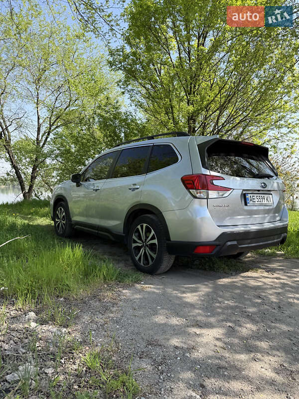 Внедорожник / Кроссовер Subaru Forester 2018 в Днепре