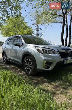 Внедорожник / Кроссовер Subaru Forester 2018 в 