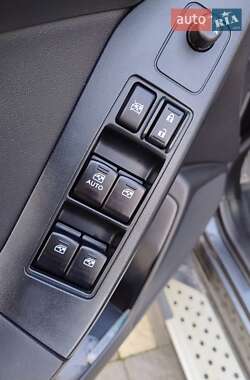 Внедорожник / Кроссовер Subaru Forester 2014 в 