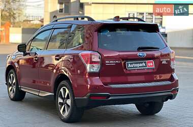 Позашляховик / Кросовер Subaru Forester 2018 в 