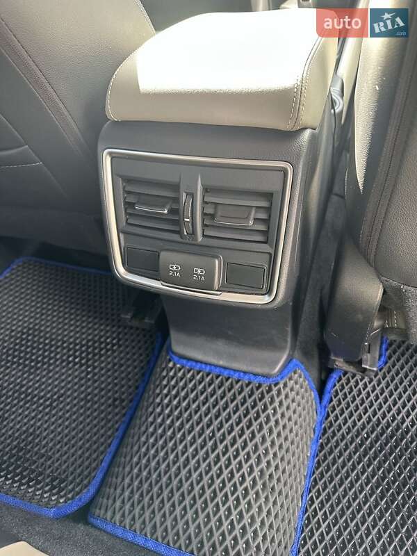 Внедорожник / Кроссовер Subaru Forester 2019 в Днепре