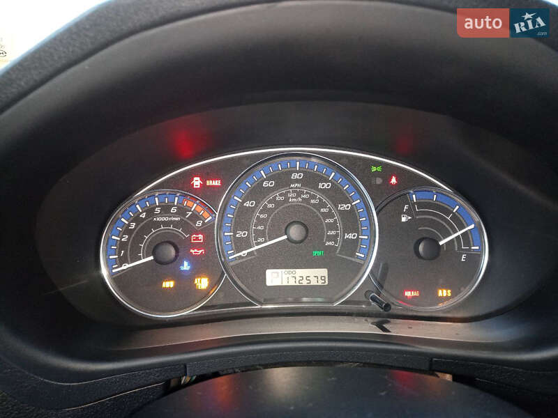 Позашляховик / Кросовер Subaru Forester 2012 в Києві