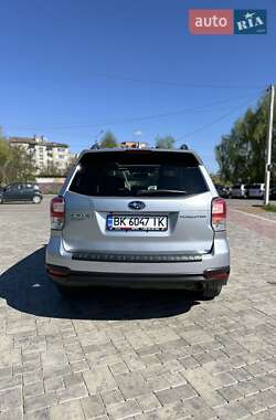 Внедорожник / Кроссовер Subaru Forester 2017 в 