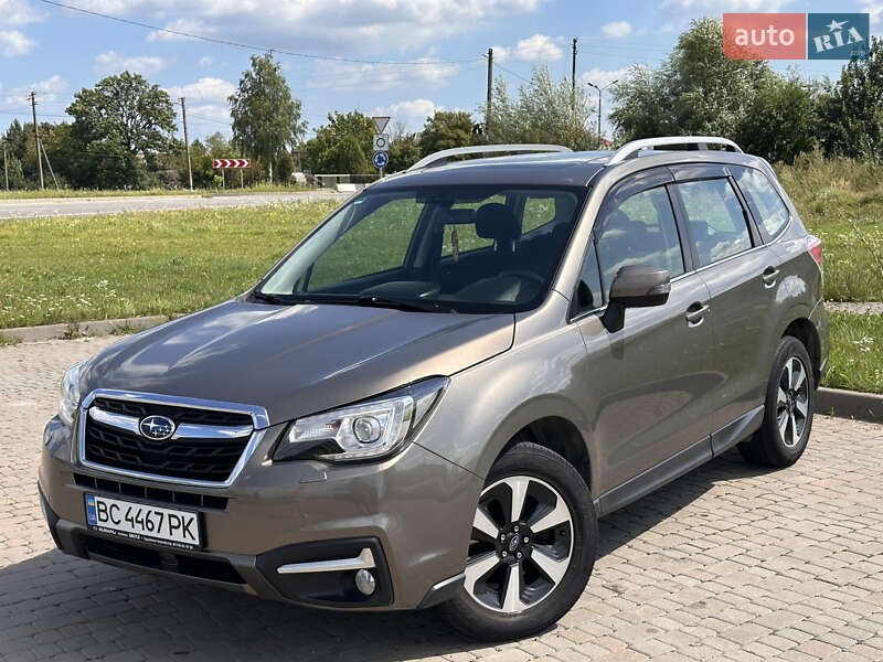 Позашляховик / Кросовер Subaru Forester 2016 в 