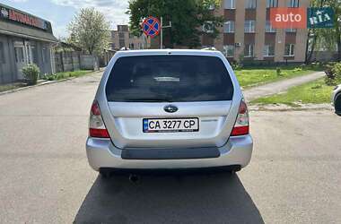 Внедорожник / Кроссовер Subaru Forester 2006 в 