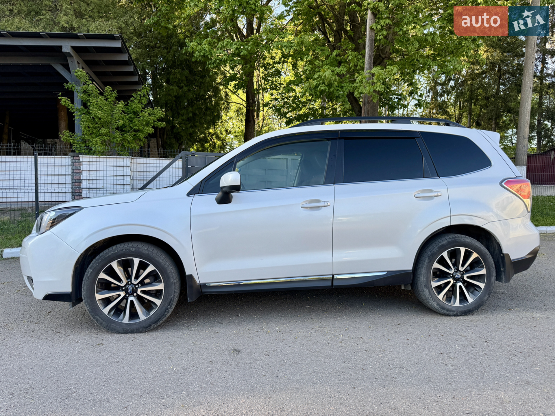 2017 Subaru Forester - мініатюра 4
