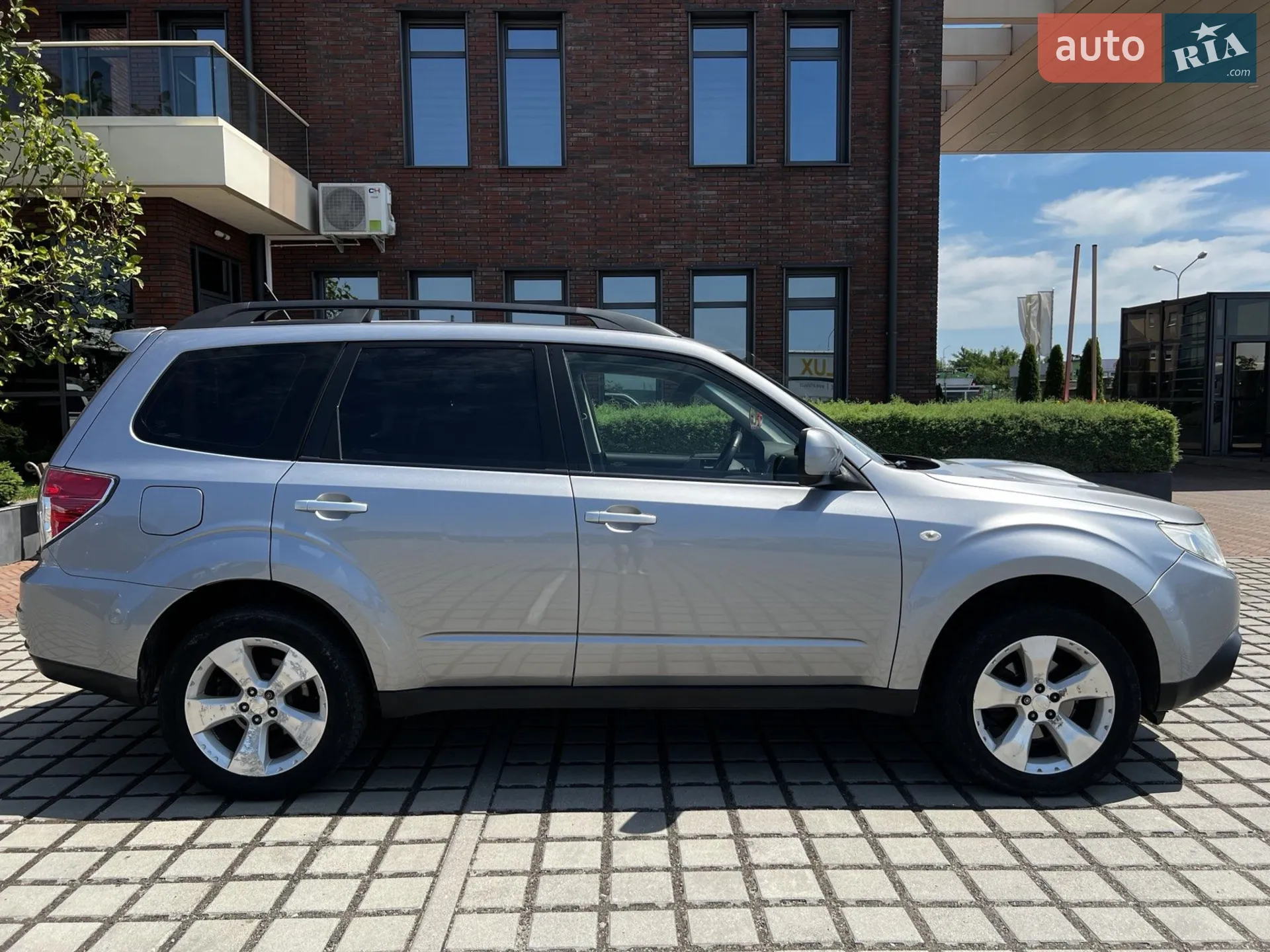 2010 Subaru Forester - мініатюра 6