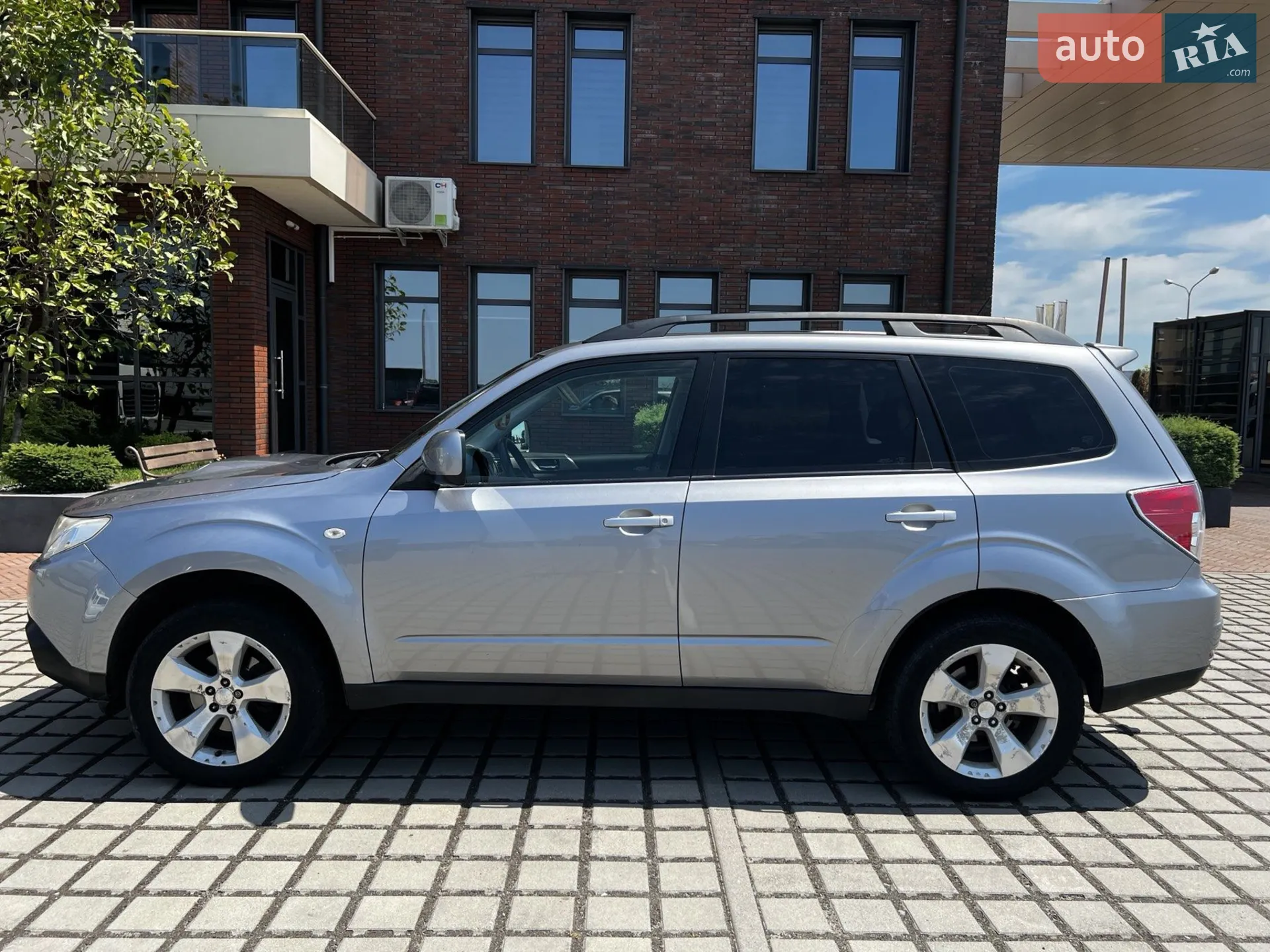 2010 Subaru Forester - мініатюра 11