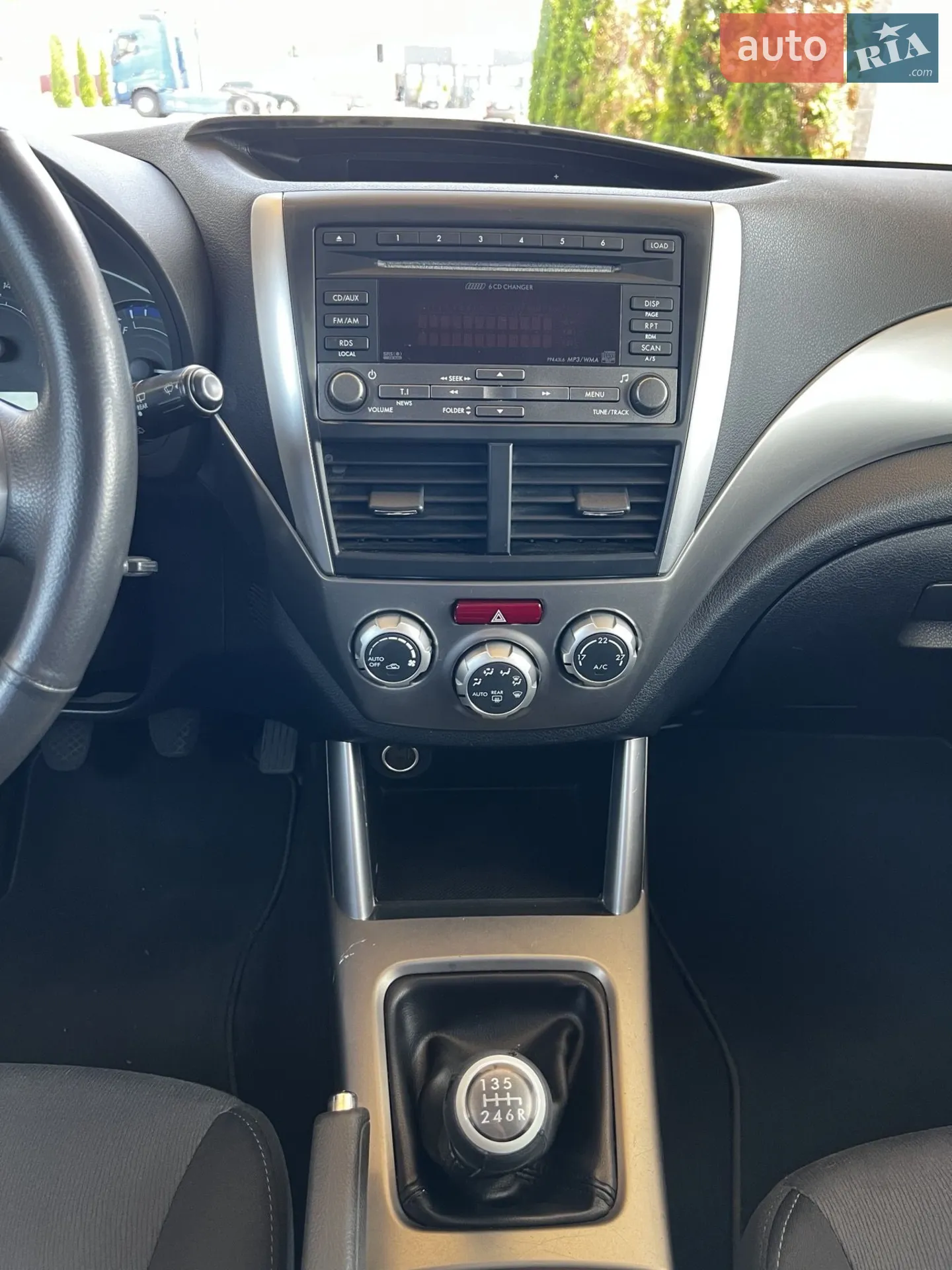 2010 Subaru Forester - мініатюра 13