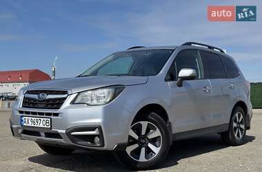 Внедорожник / Кроссовер Subaru Forester 2017 в 
