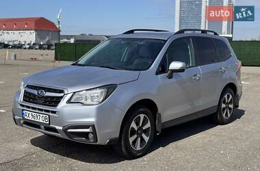 Внедорожник / Кроссовер Subaru Forester 2017 в 