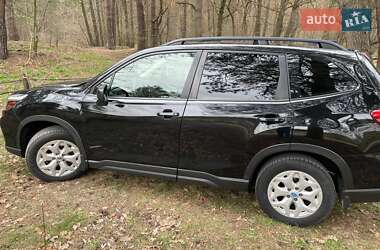 Внедорожник / Кроссовер Subaru Forester 2019 в 