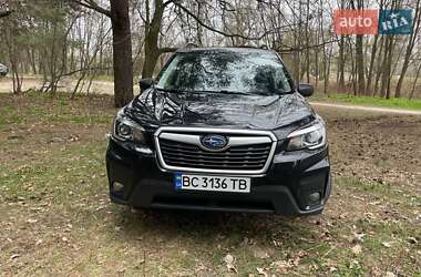 Внедорожник / Кроссовер Subaru Forester 2019 в Киеве