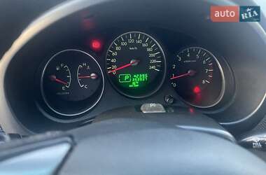 Внедорожник / Кроссовер Subaru Forester 2006 в 