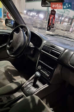 Внедорожник / Кроссовер Subaru Forester 1997 в 