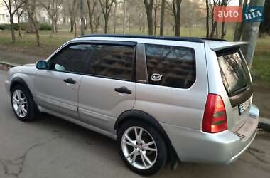 Внедорожник / Кроссовер Subaru Forester 2003 в 