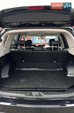 Внедорожник / Кроссовер Subaru Forester 2014 в 