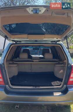 Внедорожник / Кроссовер Subaru Forester 2005 в 