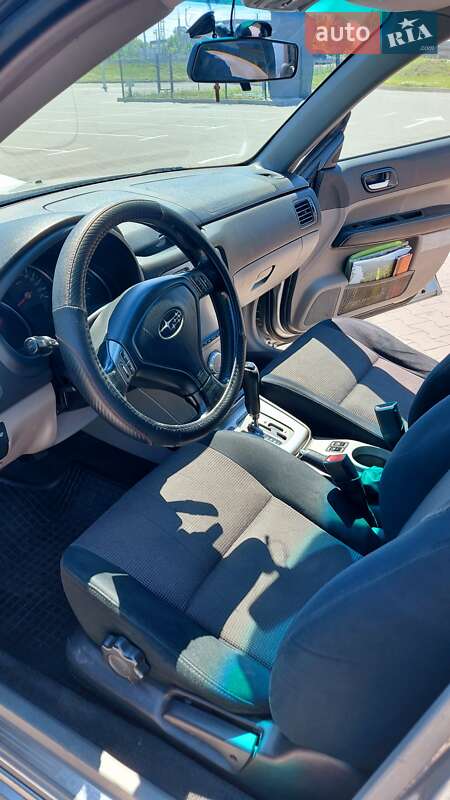 Внедорожник / Кроссовер Subaru Forester 2006 в Киеве